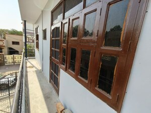 2 BHK Independent House For Rent in Sector 10