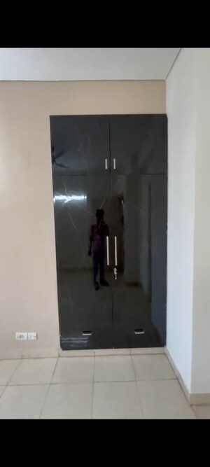 Furnished Amenities in 3 BHK Apartment at Tulip Orange, Sector 70 – for Sale