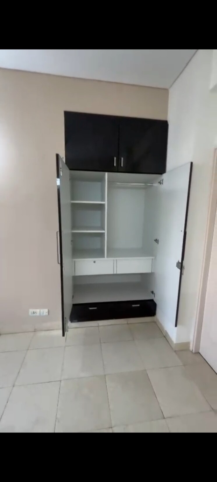 undefined, tulip-orange 3 Bedroom 1437 Sq.Ft. Apartment In Sector 70 Gurgaon 9398958