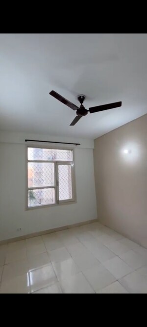 Room in 3 BHK Apartment at Tulip Orange, Sector 70 – for Sale