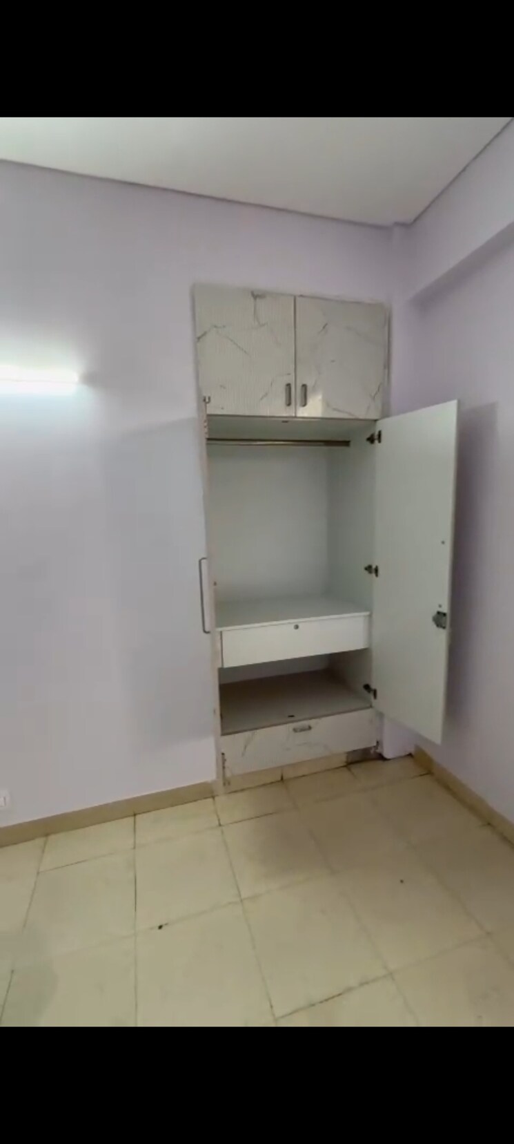 Bathroom, tulip-orange 3 Bedroom 1437 Sq.Ft. Apartment In Sector 70 Gurgaon 9398958