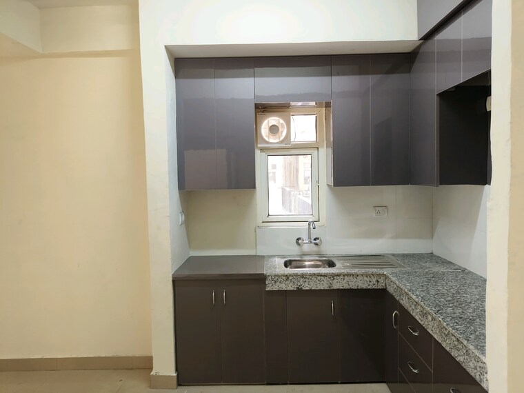 Kitchen, central-park-bellavista-towers 1 Bedroom 1607 Sq.Yd. Apartment In Sector 48 Gurgaon 9398984