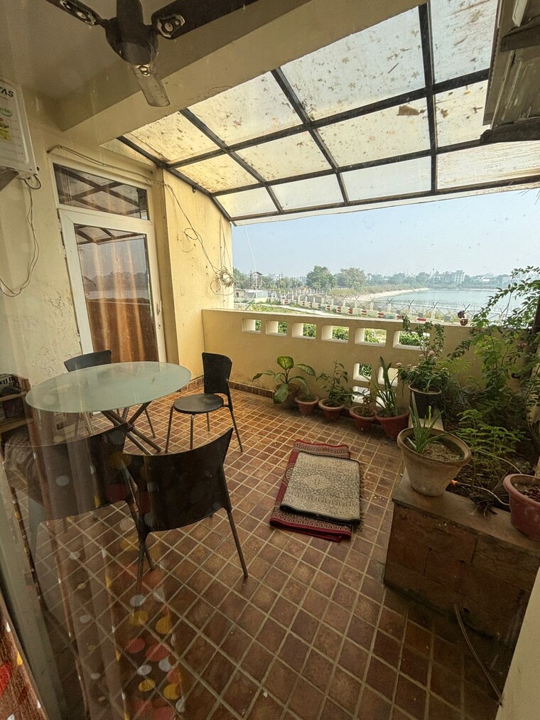 Living Room, rr-the-terraces 3 Bedroom 1610 Sq.Ft. Apartment In Gomti Nagar Lucknow 9399066