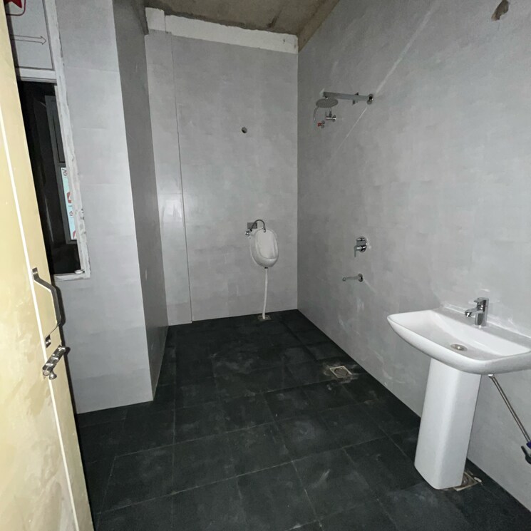Bathroom, aerocity Commercial Showroom 1155 Sq.Ft. In Aerocity Mohali 9399034
