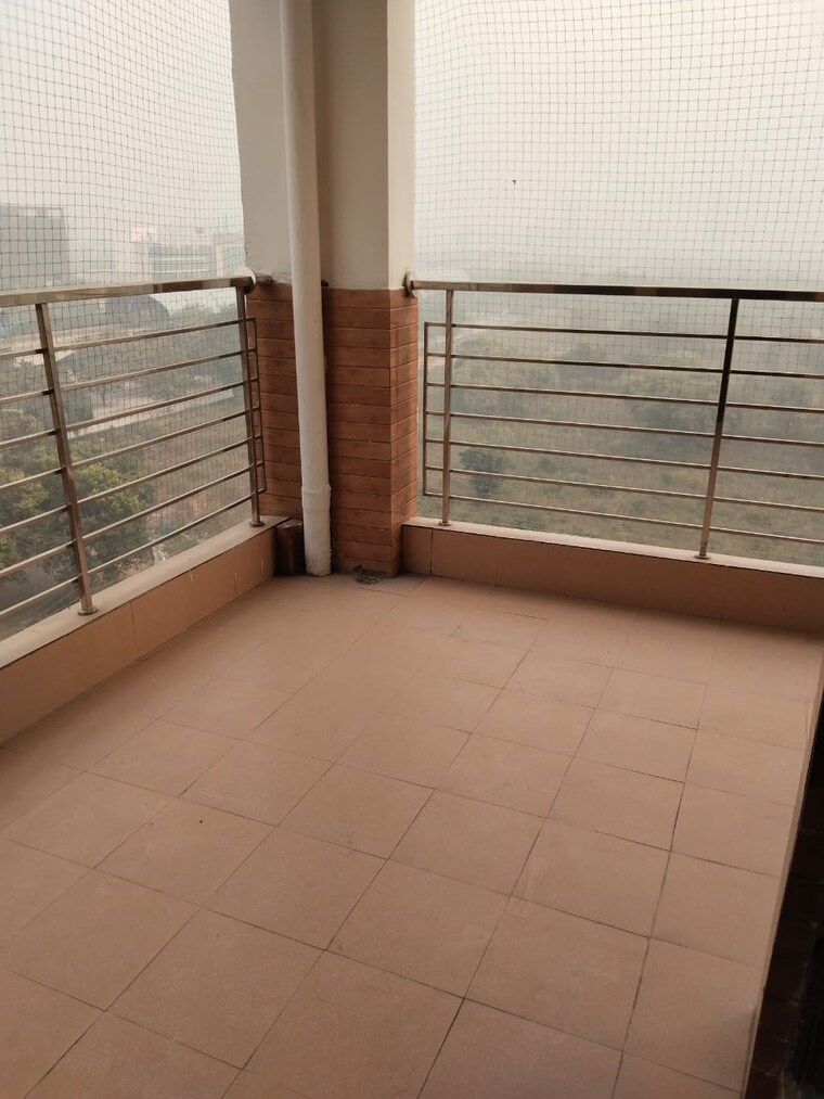 Balcony, sector 12 dwarka 3.5 Bedroom 1620 Sq.Ft. Apartment In Sector 12 Dwarka Delhi 9399085