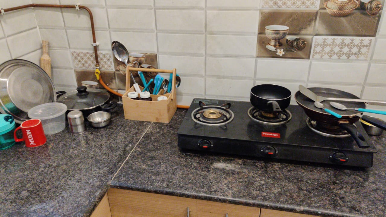 2 BHK Apartment For Rent in Gaur City 2 - 14th Avenue