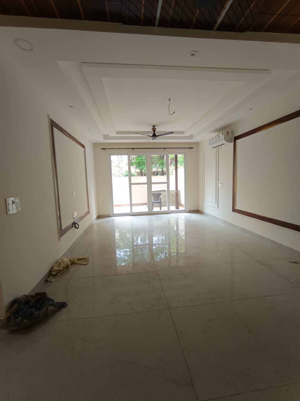 4 BHK + Servant Room Builder Floor For Rent in DLF City Phase IV