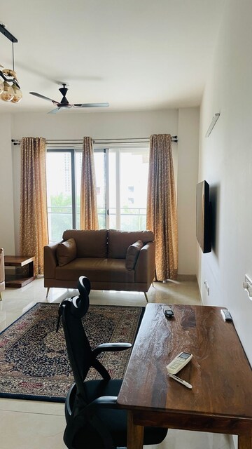Living Room in 3 BHK Apartment at Shalimar Belvedere Court, Gomti Nagar – for Rent
