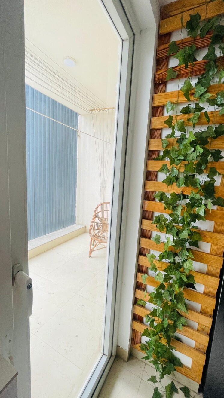 Balcony, shalimar-belvedere-court 3 Bedroom 2200 Sq.Ft. Apartment In Gomti Nagar Lucknow 9399184