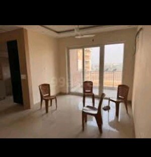 Room in 3.5 BHK Apartment at Emaar Palm Gardens, Sector 83 – for Sale
