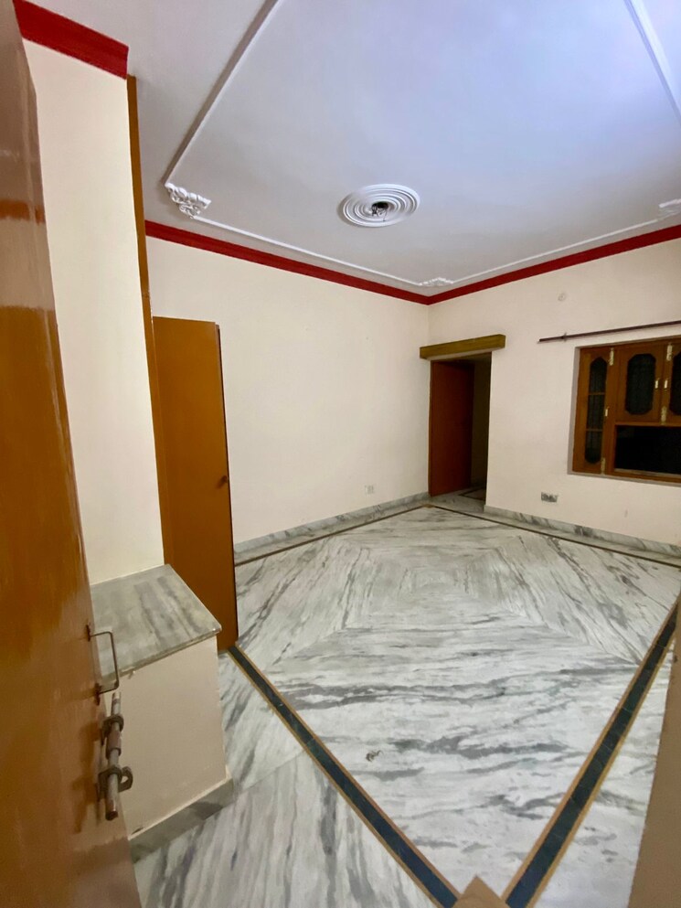 Bedroom, gomti nagar 3 Bedroom 2152 Sq.Ft. Builder Floor In Gomti Nagar Lucknow 9399213