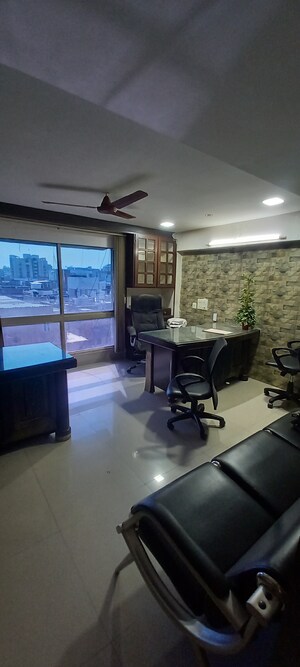  Office Space For Rent in Navrangpura