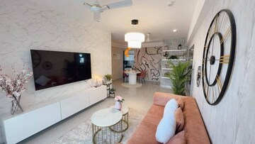 Team Area in 2 BHK Apartment at RNA NG Eclat, Andheri West – for Rent