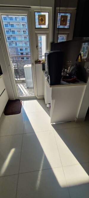 Team Area in 3 BHK Builder Floor at Central Park Flower Valley Aqua Front Towers, Sohna Sector 33 – for Rent