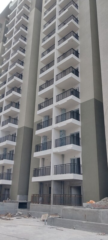 Master Bedroom in 2 BHK Apartment at Vasavi Lakecity East, Hafeezpet – for Sale