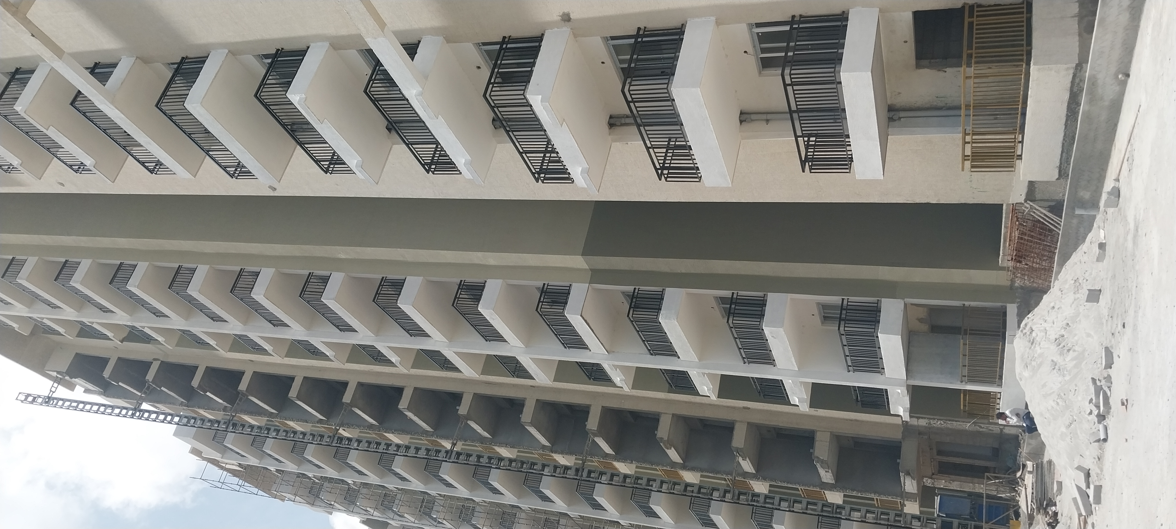 2 BHK + Pooja Room 1290 Sq.Ft. Apartment in Vasavi Lakecity East