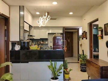 2 BHK Apartment For Rent in Andheri CHS, Andheri West