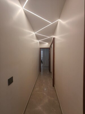 Building Lobby in 4 BHK Apartment at Central Park Flower Valley Aqua Front Towers, Sohna Sector 33 – for Rent