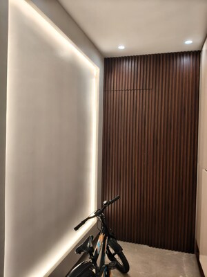 Balcony in 4 BHK Apartment at Central Park Flower Valley Aqua Front Towers, Sohna Sector 33 – for Rent