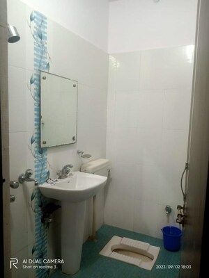 Bathroom in 3 BHK Builder Floor at Gomti Nagar – for Rent
