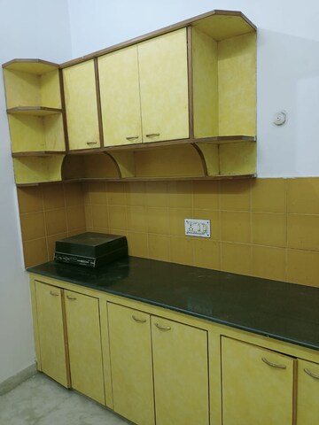Kitchen in 3 BHK Builder Floor at Gomti Nagar – for Rent