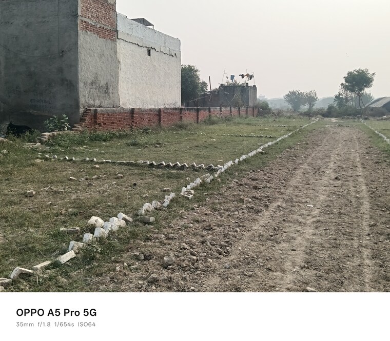 undefined, kanchan-vihar  1530 Sq.Ft. Plot In Dlf Ankur Vihar Ghaziabad 9399316
