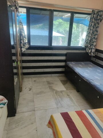 Bedroom in 2 BHK Apartment at Kunj Vihar Vile Parle West, Vile Parle West – for Rent