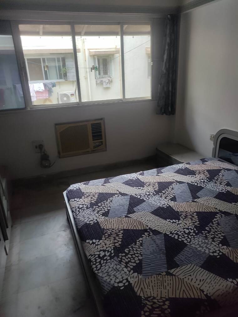 Bedroom, kunj-vihar-vile-parle-west 2 Bedroom 700 Sq.Ft. Apartment In Vile Parle West Mumbai 9399451