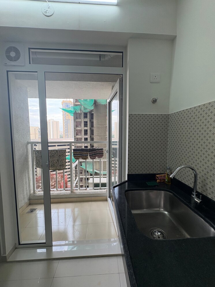 Kitchen, lodha-amara 2 Bedroom 618 Sq.Ft. Apartment In Kolshet Road Thane 9399338