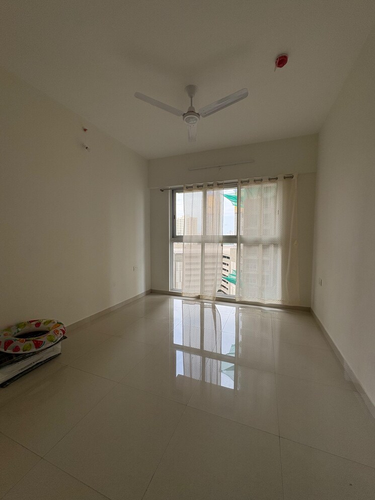 Room, lodha-amara 2 Bedroom 618 Sq.Ft. Apartment In Kolshet Road Thane 9399338