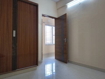 Room in 1 BHK Builder Floor at Hsr Layout – for Rent