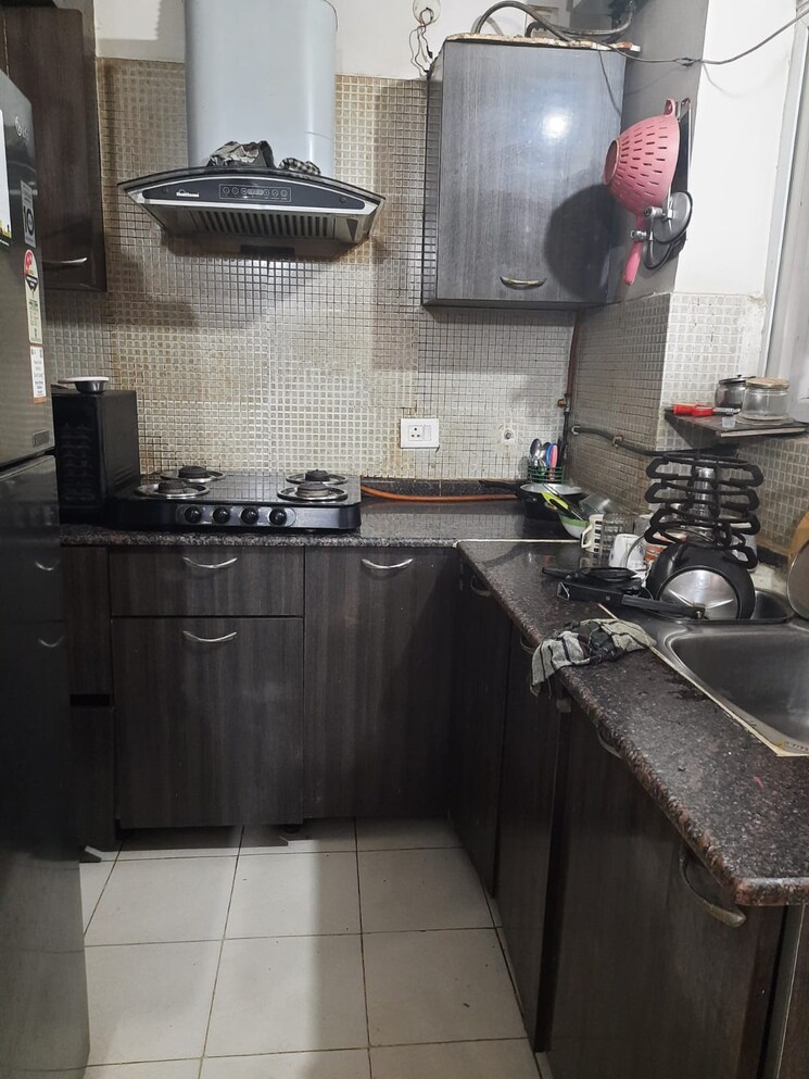 Kitchen, amrapali-princely-estate 1 Bedroom 650 Sq.Ft. Apartment In Sector 76 Noida 9399463