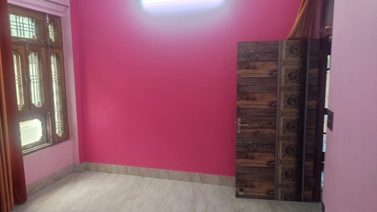 Room, gomti nagar 2 Bedroom 1250 Sq.Ft. Builder Floor In Gomti Nagar Lucknow 9399445