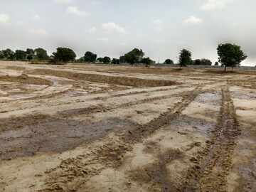 Plot Area in  Plot at Gwalior Road – for Sale