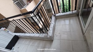 Staircase in 1.5 BHK Apartment at Amrapali Princely Estate, Sector 76 – for Rent