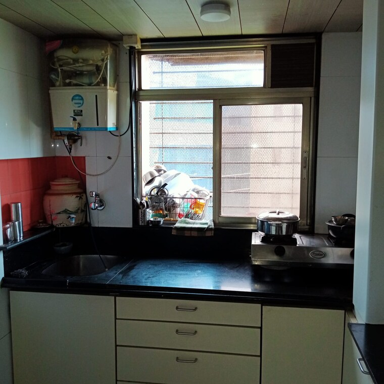 Kitchen, swapnalok-apartment-andheri 1 Bedroom 400 Sq.Ft. Apartment In Andheri East Mumbai 9399562