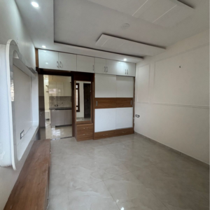 Room in 4 BHK Independent House at Sunny Enclave – for Sale