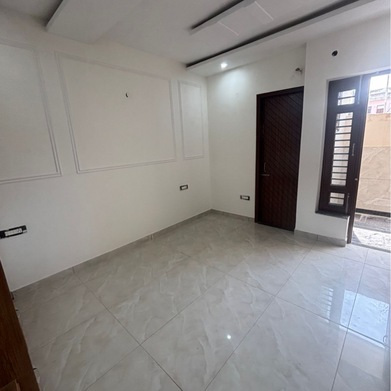Room, sunny enclave 4 Bedroom 990 Sq.Ft. Independent House In Sunny Enclave Mohali 9399614