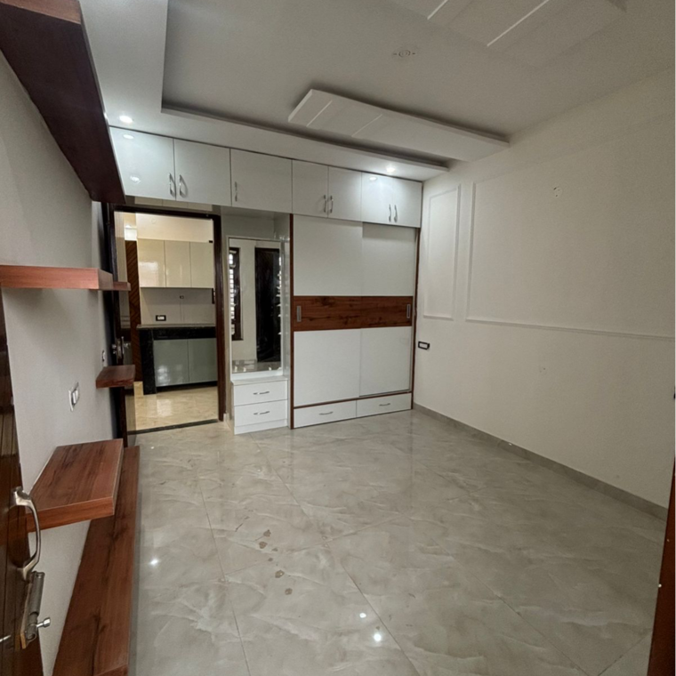 Room, sunny enclave 4 Bedroom 990 Sq.Ft. Independent House In Sunny Enclave Mohali 9399614