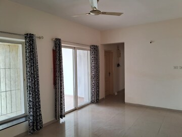 Room in 3 BHK Apartment at Yash Wisteria, Wakad – for Rent