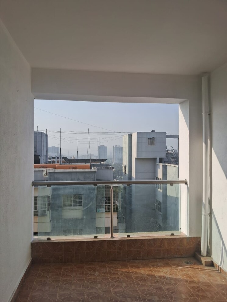 Kitchen, yash-wisteria 3 Bedroom 1200 Sq.Ft. Apartment In Wakad Pune 9399604