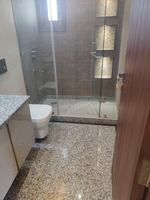 Bathroom in 4 BHK Builder Floor at Green Park – for Rent