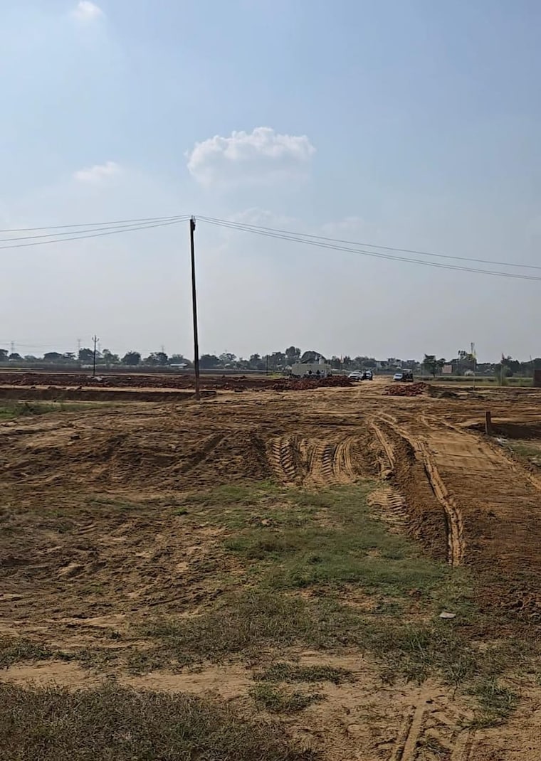 undefined, sujanpur  200 Sq.Yd. Plot In Sujanpur Aligarh 9399619