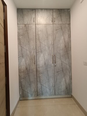 Bathroom in 2 BHK Builder Floor at Sector 40 – for Rent