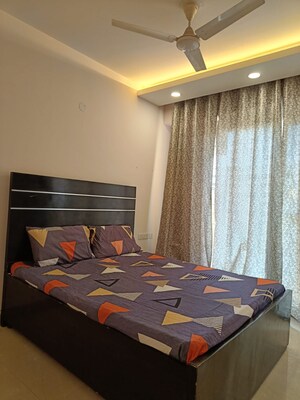 Bedroom in 2 BHK Builder Floor at Sector 40 – for Rent