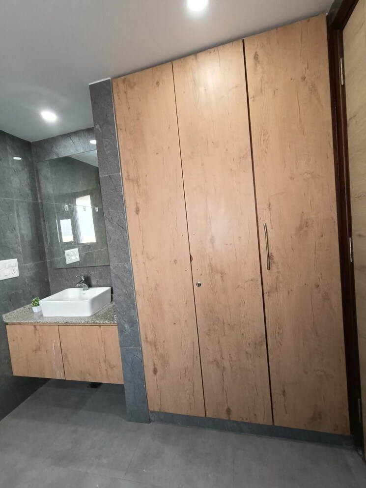 Bathroom, sector 40 2 Bedroom 1399 Sq.Ft. Builder Floor In Sector 40 Gurgaon 9399675