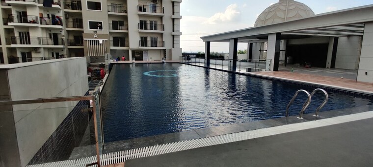 Swimming Pool, gulshan-botnia 2 Bedroom 1025 Sq.Ft. Apartment In Sector 144 Noida 9399687