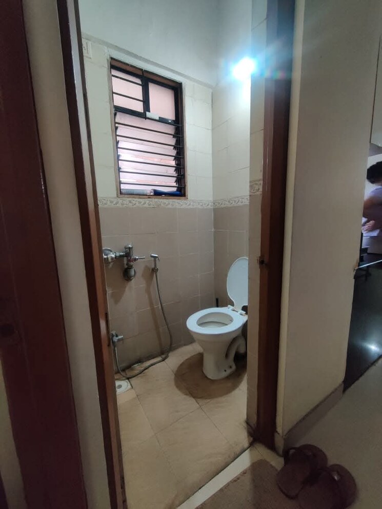Bathroom, magarpatta-city-heliconia 1 Bedroom 750 Sq.Ft. Apartment In Hadapsar Pune 9399715