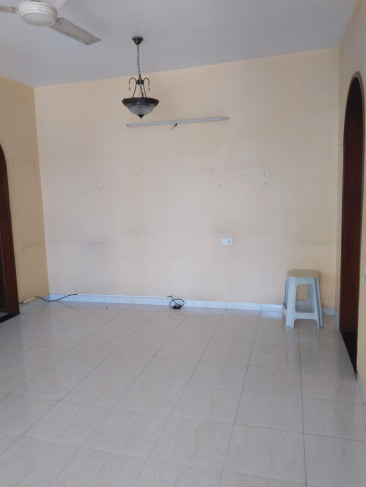 Room, maker-tower 1 Bedroom 625 Sq.Ft. Apartment In Cuffe Parade Mumbai 9399740