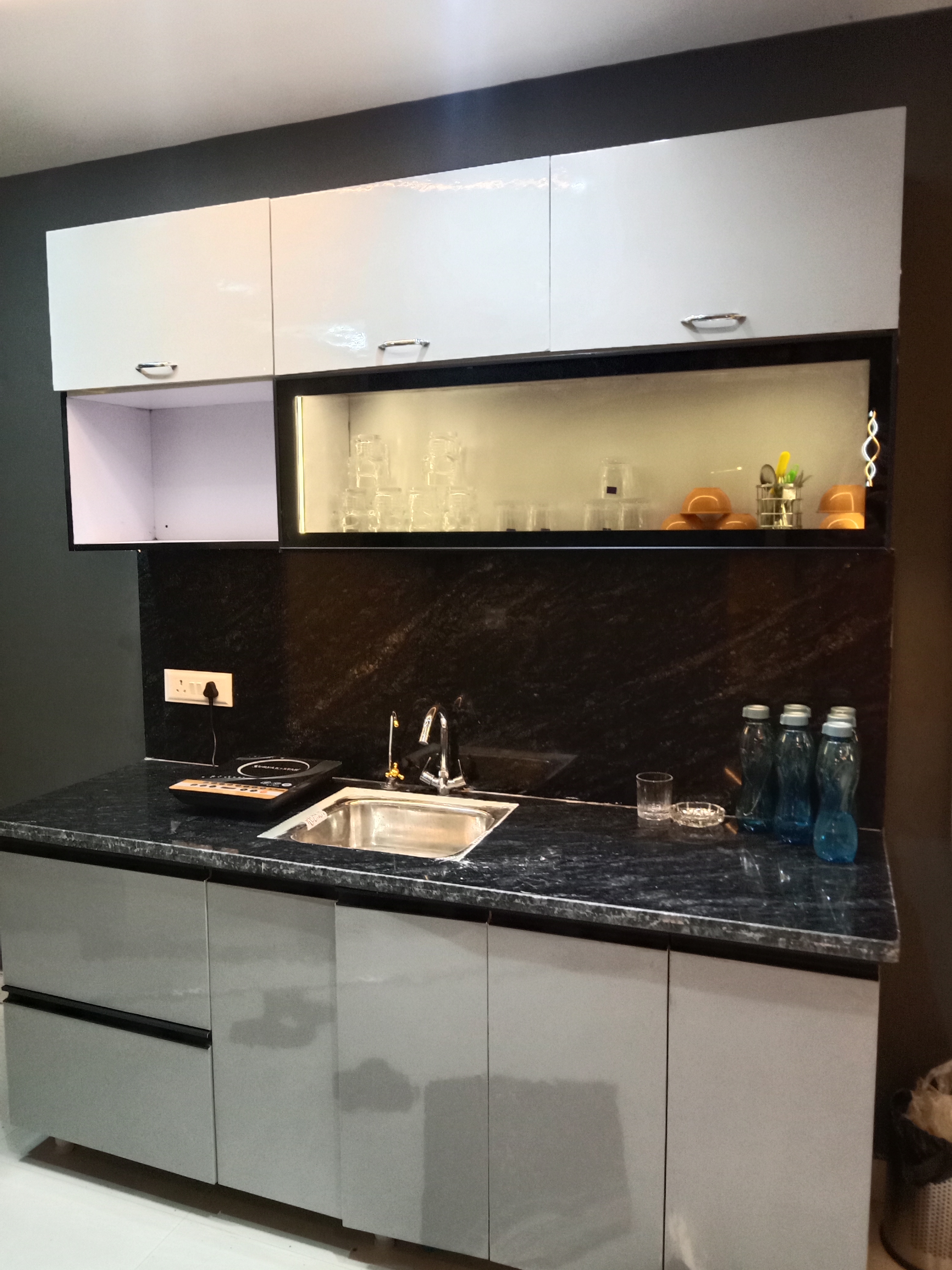 Showroom For Sale in Gaur City Center